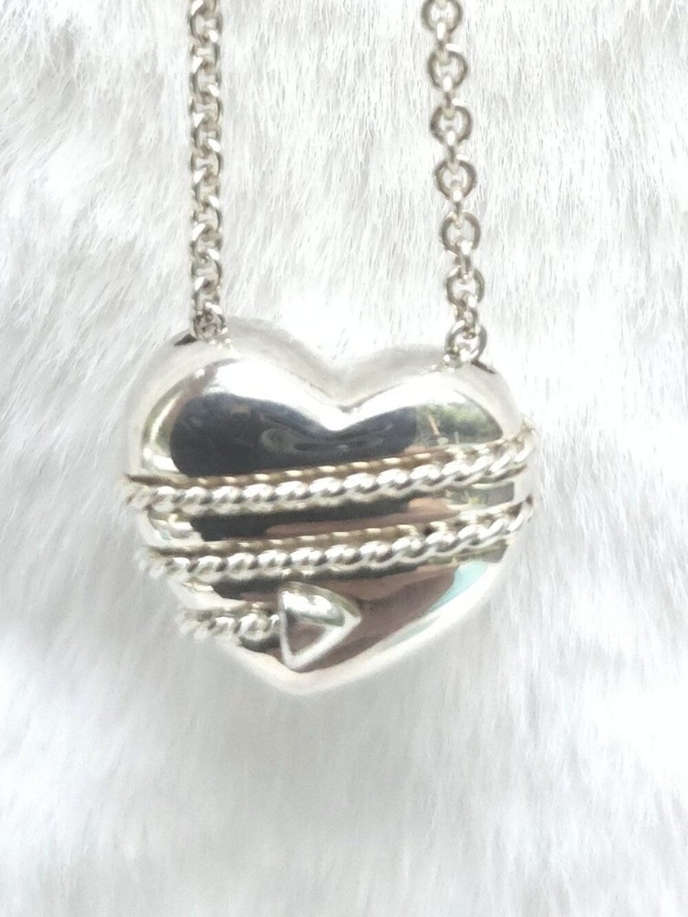 Authentic Tiffany & Co. Heart Arrow Pendant on 18" Chain - Picture 3 of 7